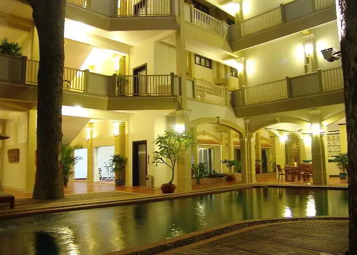 Grand Sunset Angkor Hotel 4*