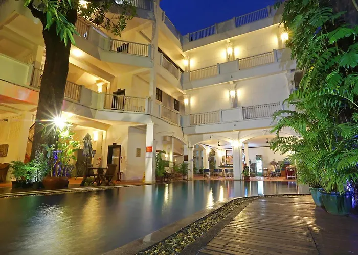 Grand Sunset Angkor Hotel